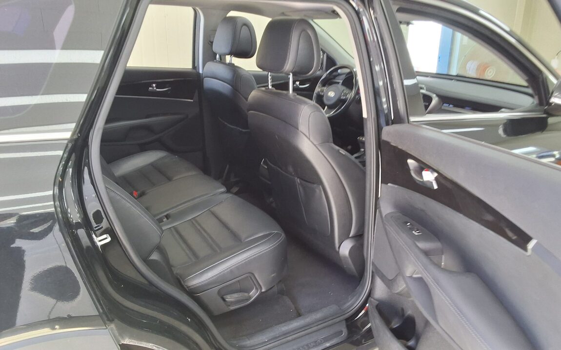 KIA ALL NEW SORENTO R2.0 4WD PRESTIGE 2017 - zdjęcie 13