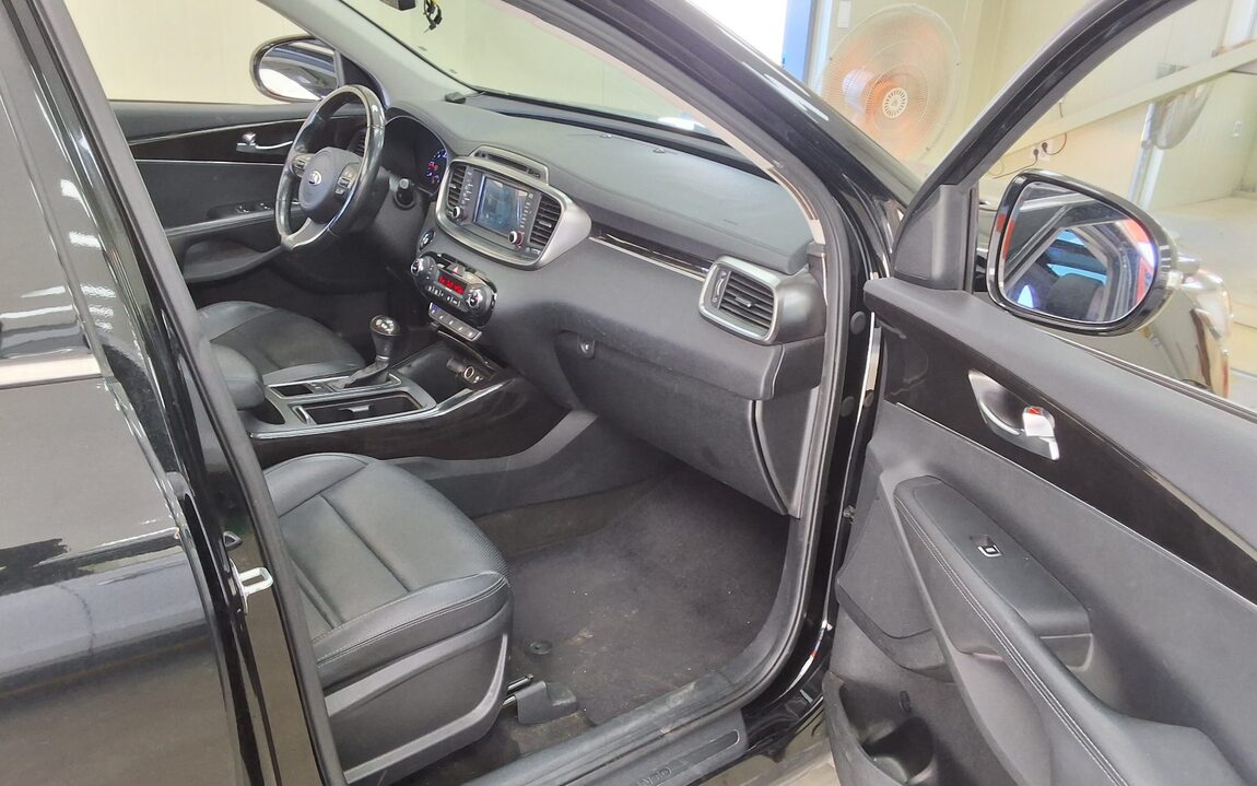 KIA ALL NEW SORENTO R2.0 4WD PRESTIGE 2017 - zdjęcie 14