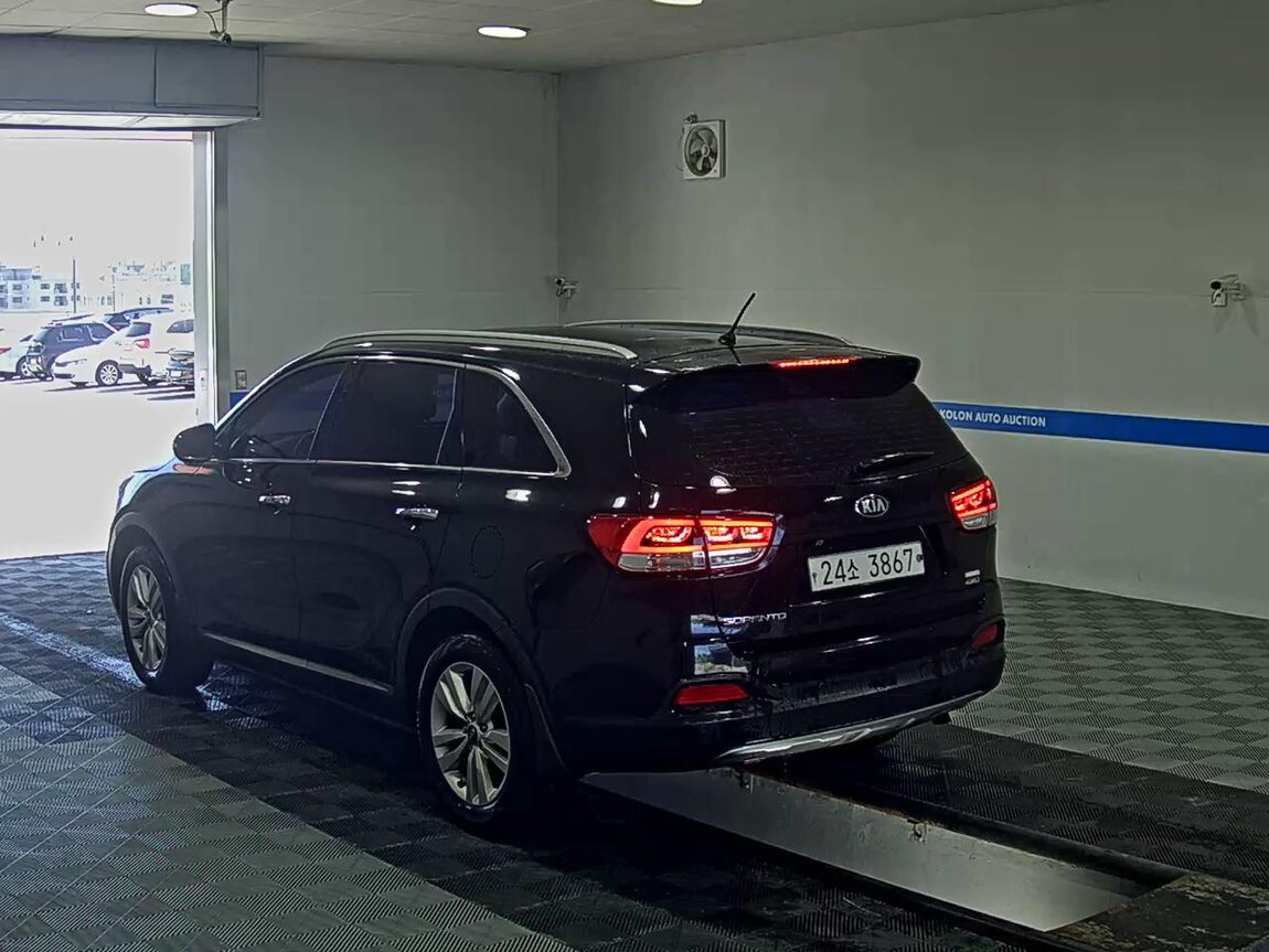 KIA ALL NEW SORENTO R2.0 4WD PRESTIGE 2017 - zdjęcie 6