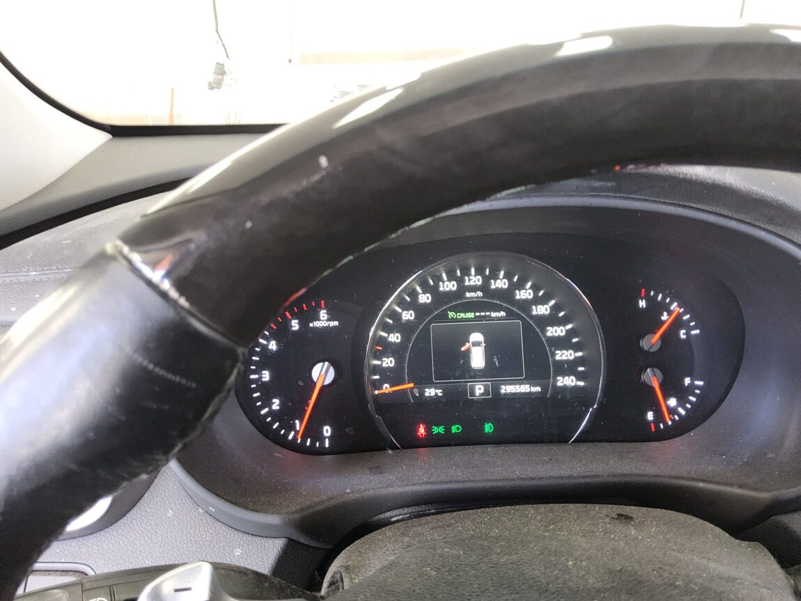 KIA ALL NEW SORENTO R2.2 2WD NOBLESSE SPECIAL 2016 - zdjęcie 9