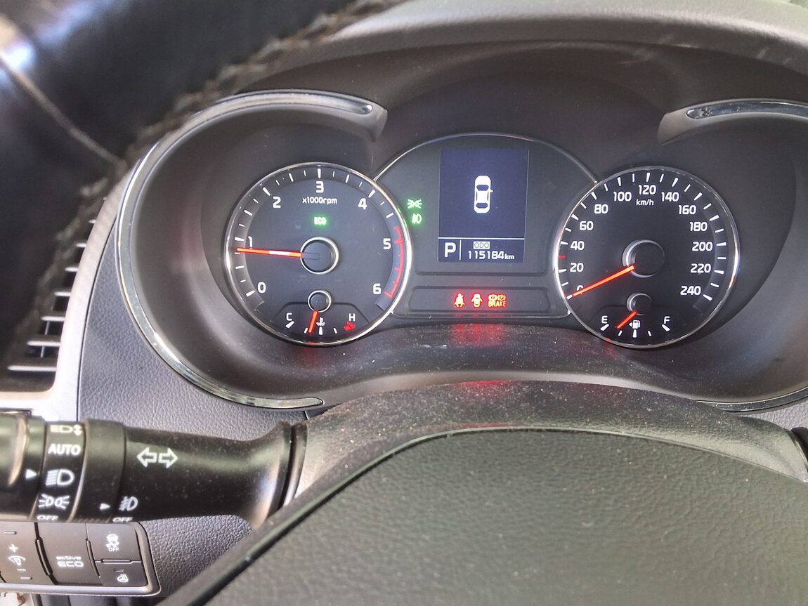 KIA K3 1.6 DIESEL LUXURY 2015 - zdjęcie 9