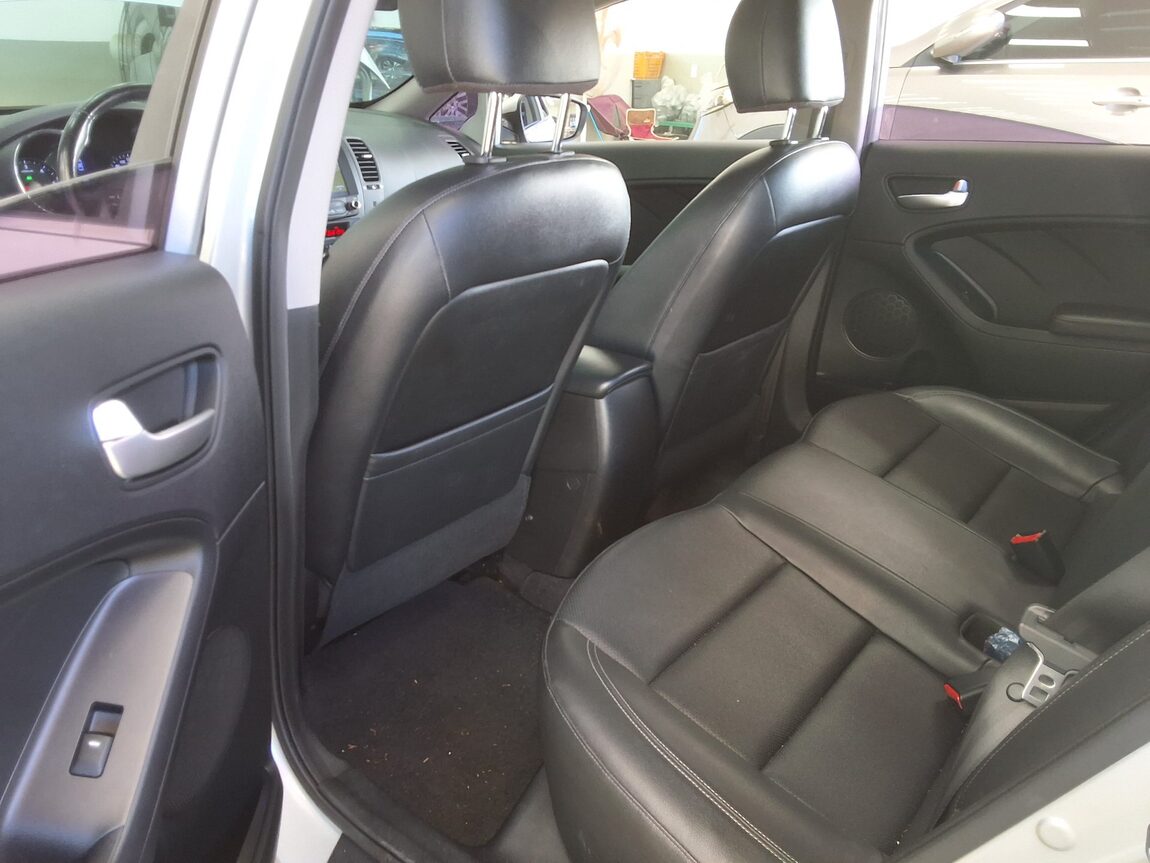 KIA K3 1.6 DIESEL LUXURY 2015 - zdjęcie 12
