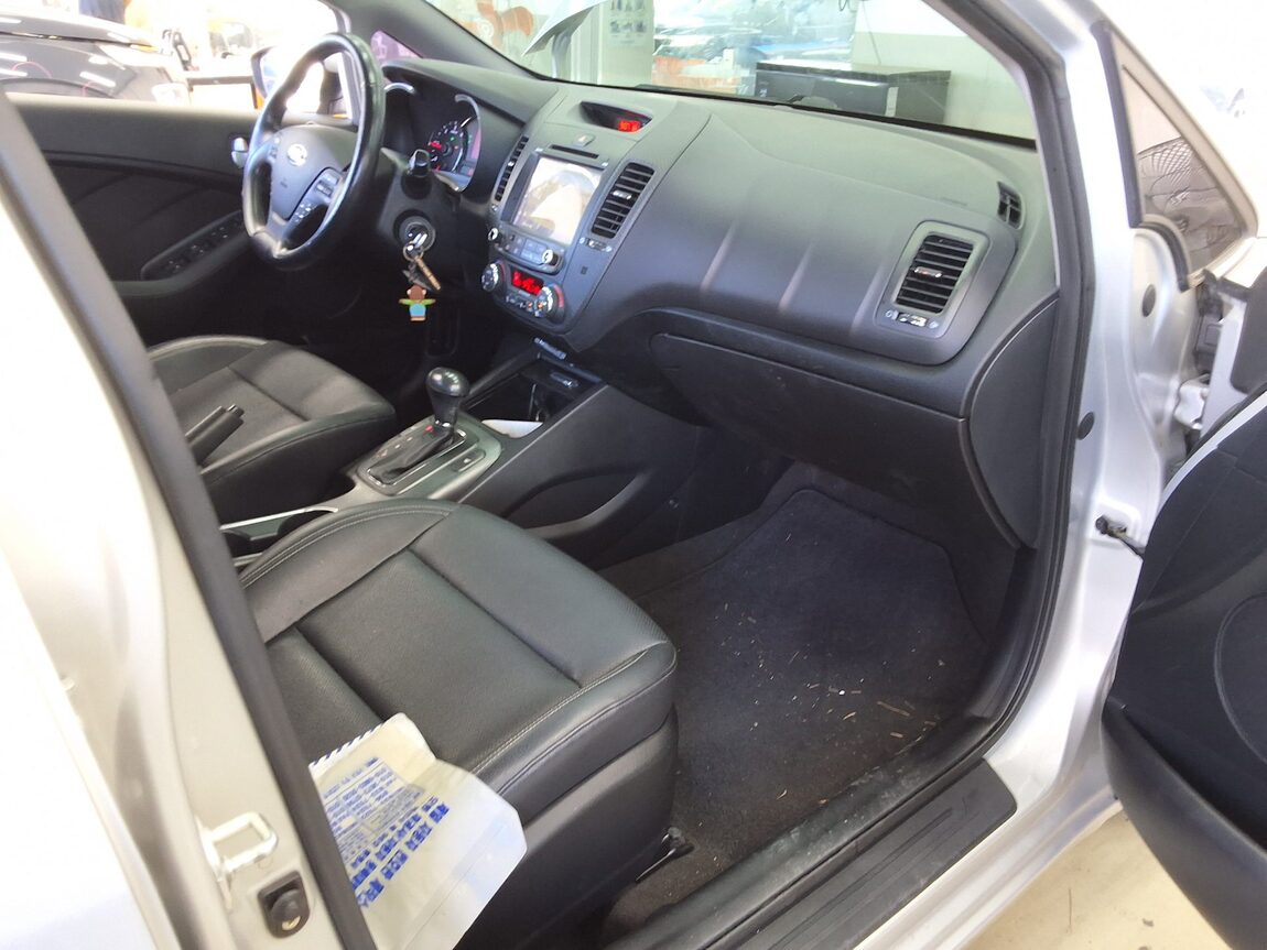 KIA K3 1.6 DIESEL LUXURY 2015 - zdjęcie 14