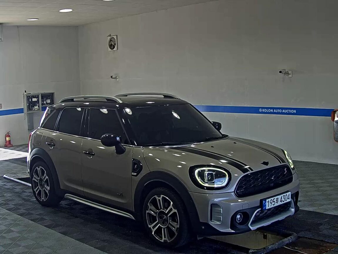 MINI COUNTRYMAN (2ND GEN) 2.0 S ALL4 CLASSIC 2022 - zdjęcie 3
