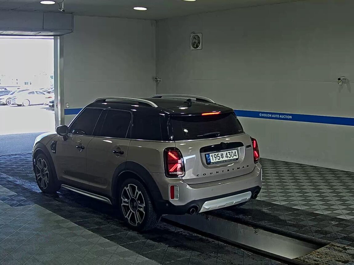 MINI COUNTRYMAN (2ND GEN) 2.0 S ALL4 CLASSIC 2022 - zdjęcie 6