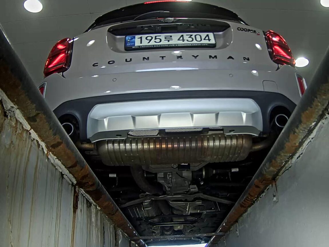 MINI COUNTRYMAN (2ND GEN) 2.0 S ALL4 CLASSIC 2022 - zdjęcie 8