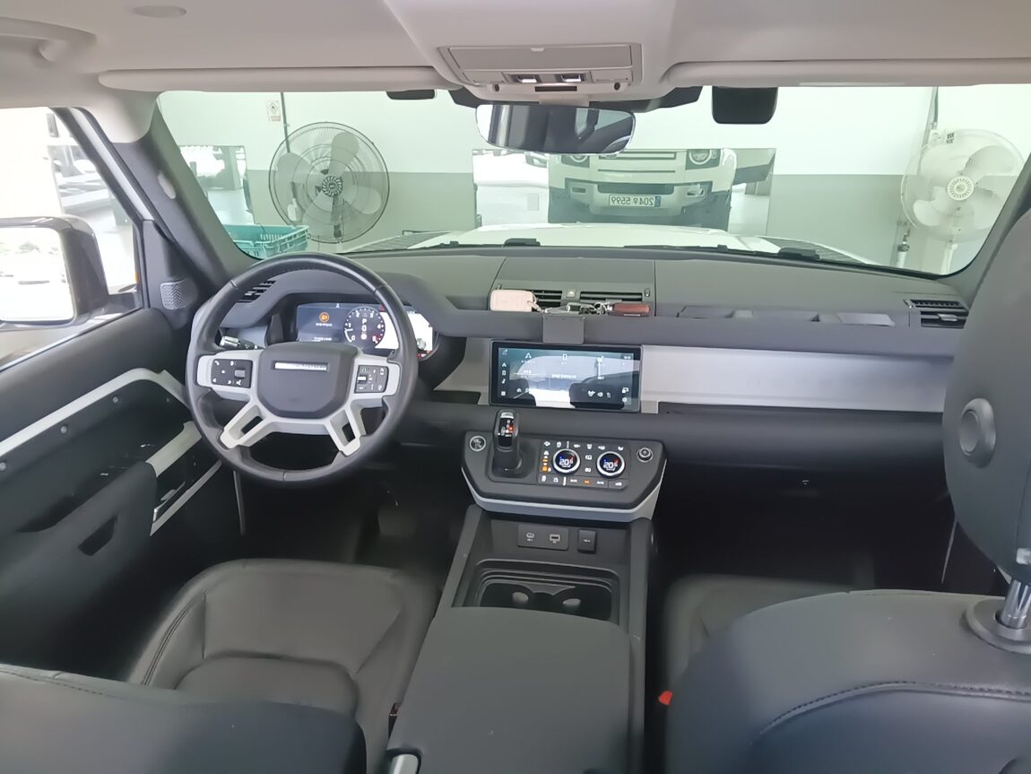 LAND ROVER ALL NEW DEFENDER 110 D250 S 2022 - zdjęcie 20