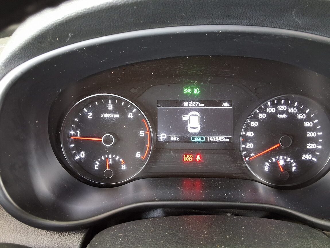 KIA SPORTAGE THE BOLD 1.6 DIESEL 2WD SIGNATURE GRAVITY 2022 - zdjęcie 9