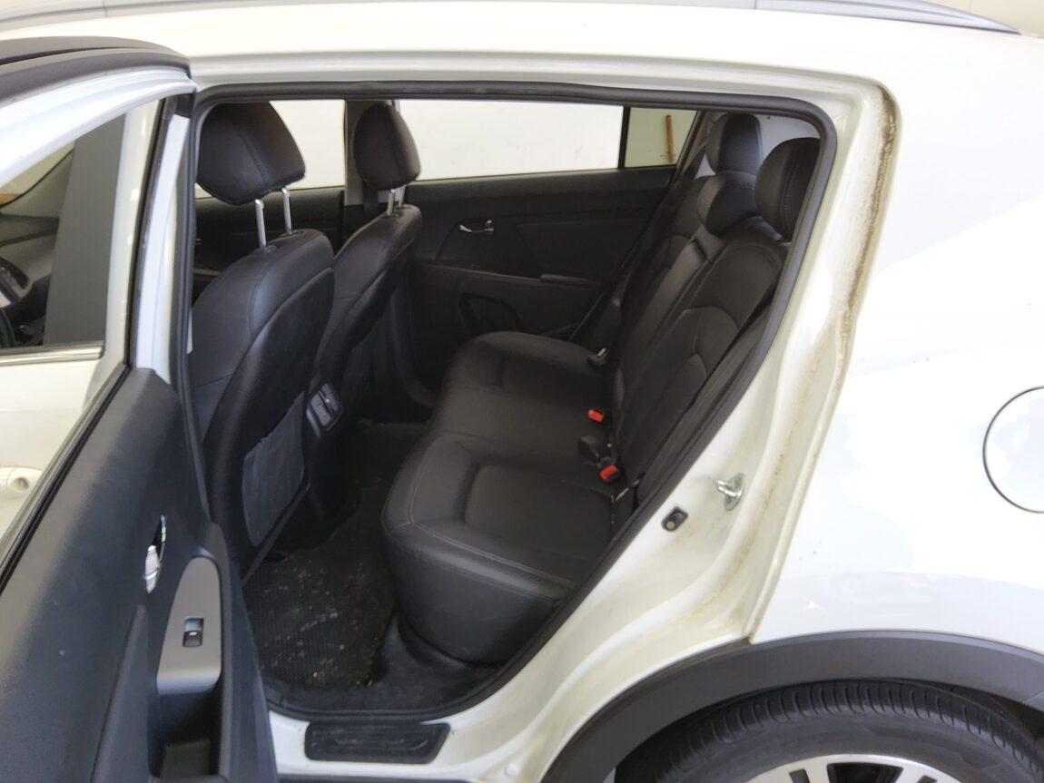 KIA THE NEW SPORTAGE R DIESEL R2.0 2WD TRENDY 2015 - zdjęcie 12