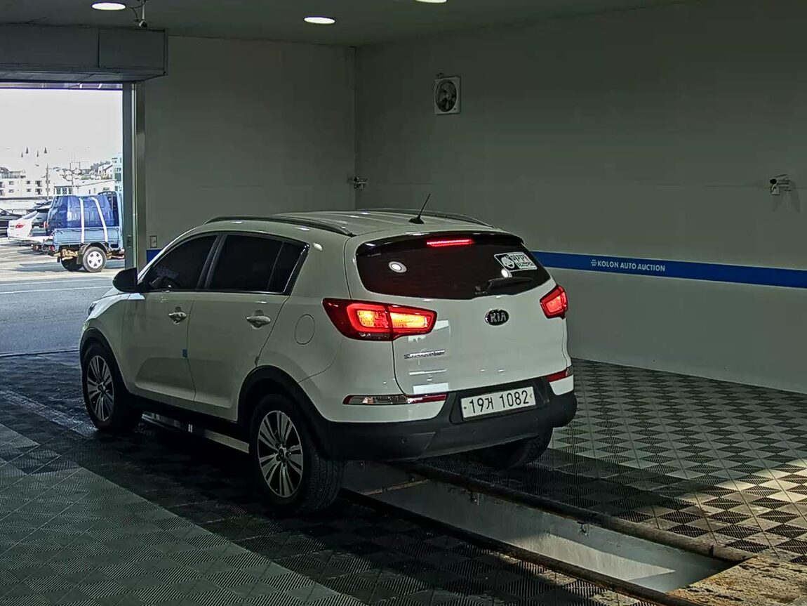KIA THE NEW SPORTAGE R DIESEL R2.0 2WD TRENDY 2015 - zdjęcie 6