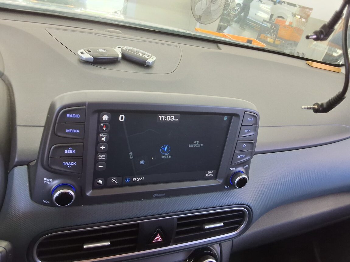 HYUNDAI KONA 1.6 GASOLINE 2WD PREMIUM 2020 - zdjęcie 20
