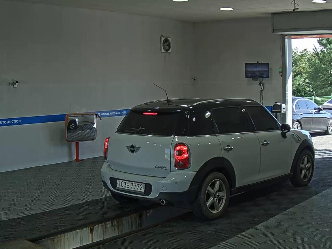 MINI COUNTRYMAN 2.0 D SE 2013 - zdjęcie 5