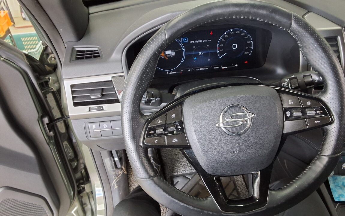KG MOBILITY (SSANGYONG) THE NEW REXTON SPORTS KHAN 2.2 4WD PRESTIGE 2023 - zdjęcie 17