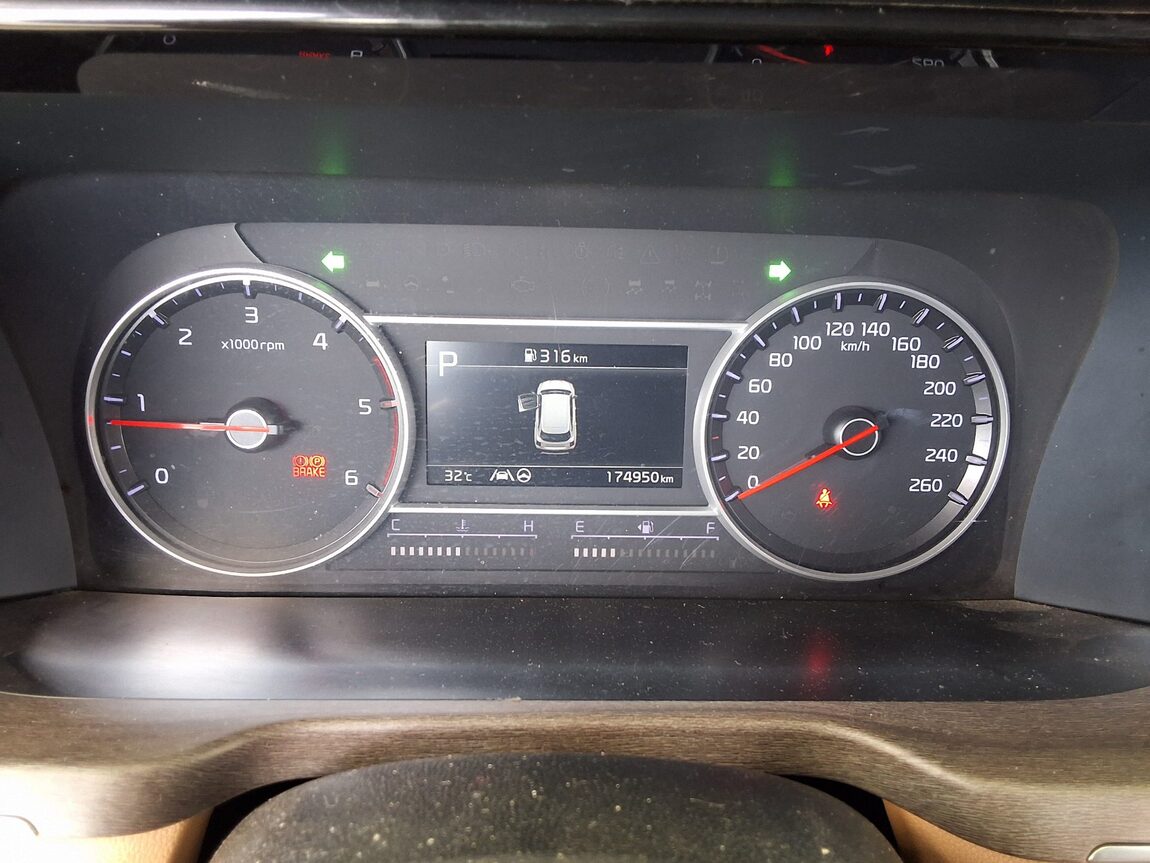 KIA NEW SORENTO (MQ4) 2.2 DIESEL 2WD PRESTIGE 2021 - zdjęcie 10