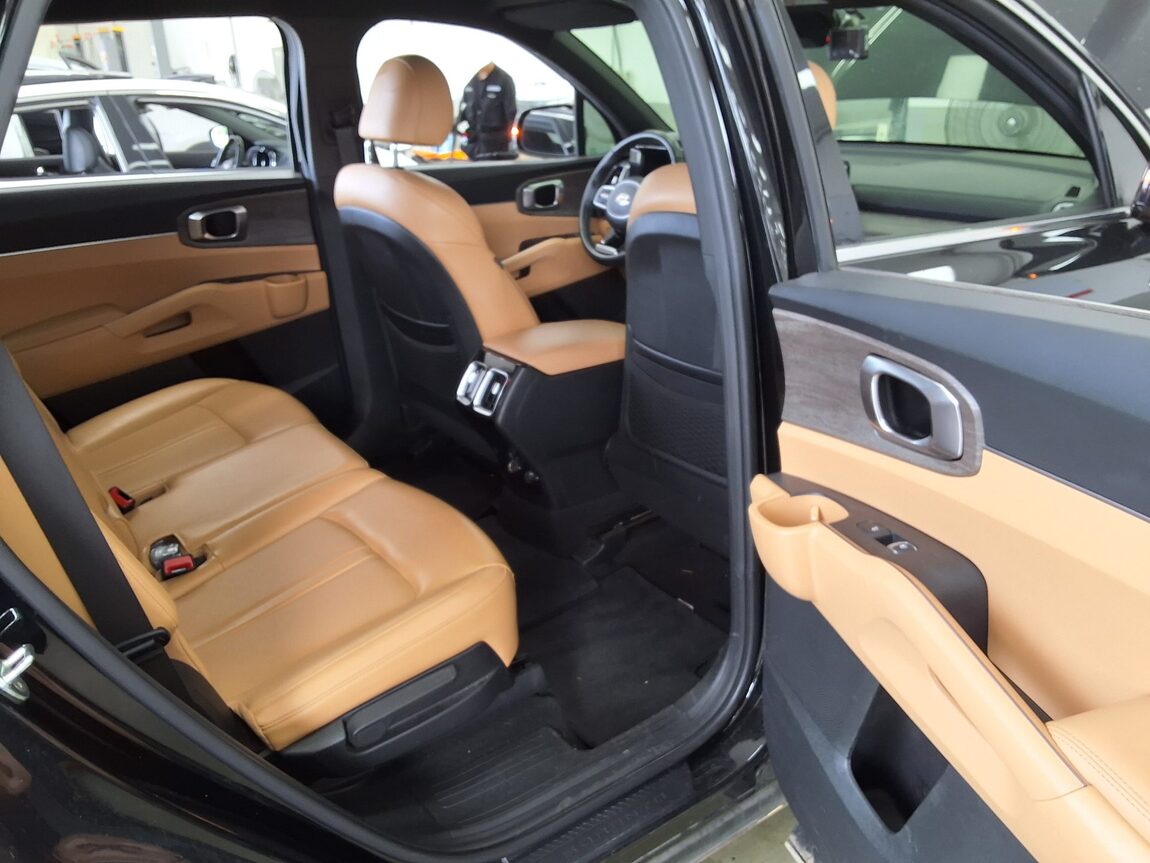 KIA NEW SORENTO (MQ4) 2.2 DIESEL 2WD PRESTIGE 2021 - zdjęcie 14