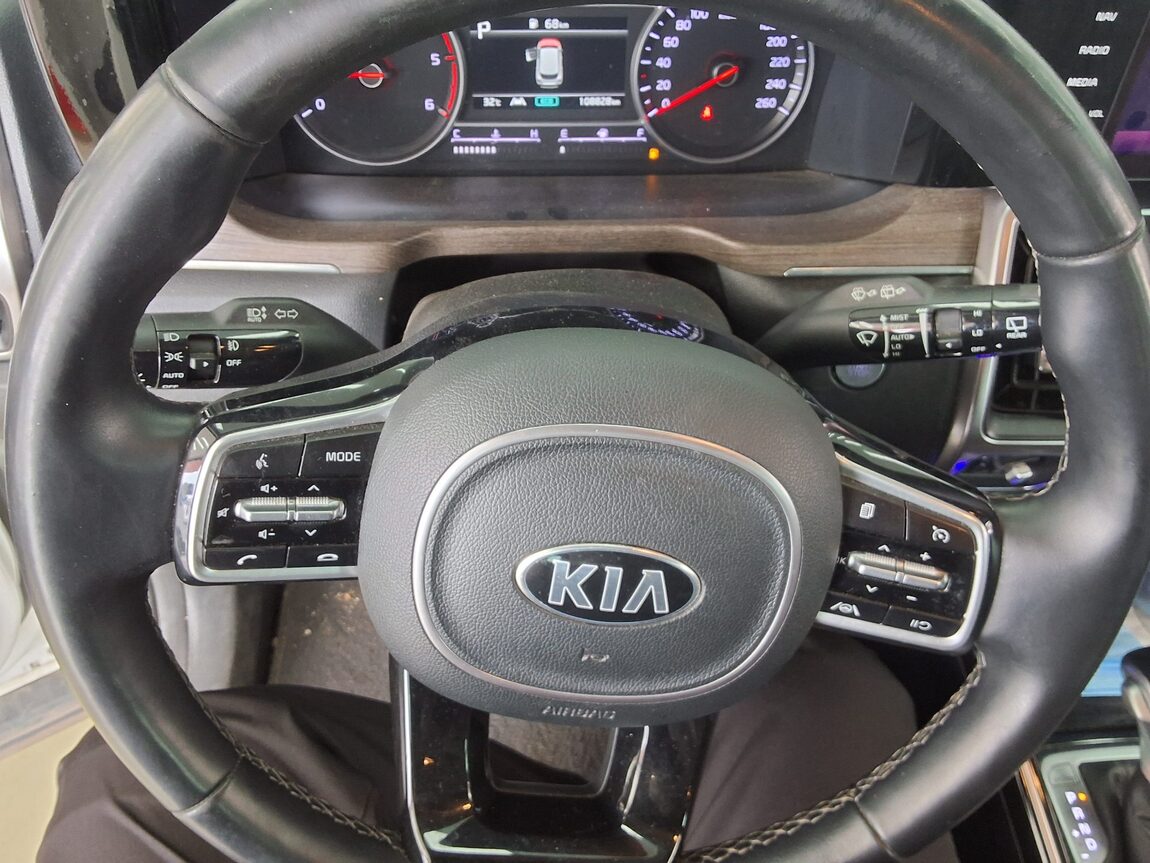 KIA NEW SORENTO (MQ4) 2.2 DIESEL 4WD PRESTIGE 2021 - zdjęcie 17