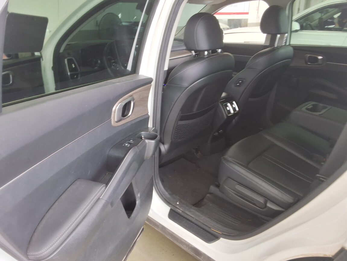 KIA NEW SORENTO (MQ4) 2.2 DIESEL 4WD PRESTIGE 2021 - zdjęcie 12
