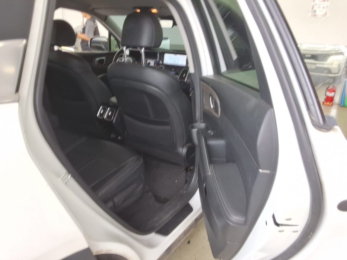 KIA NEW SORENTO (MQ4) 2.2 DIESEL 4WD PRESTIGE 2021 - zdjęcie 13