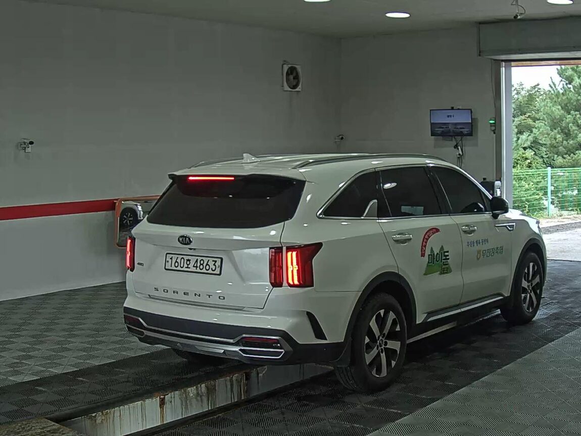 KIA NEW SORENTO (MQ4) 2.2 DIESEL 4WD PRESTIGE 2021 - zdjęcie 5