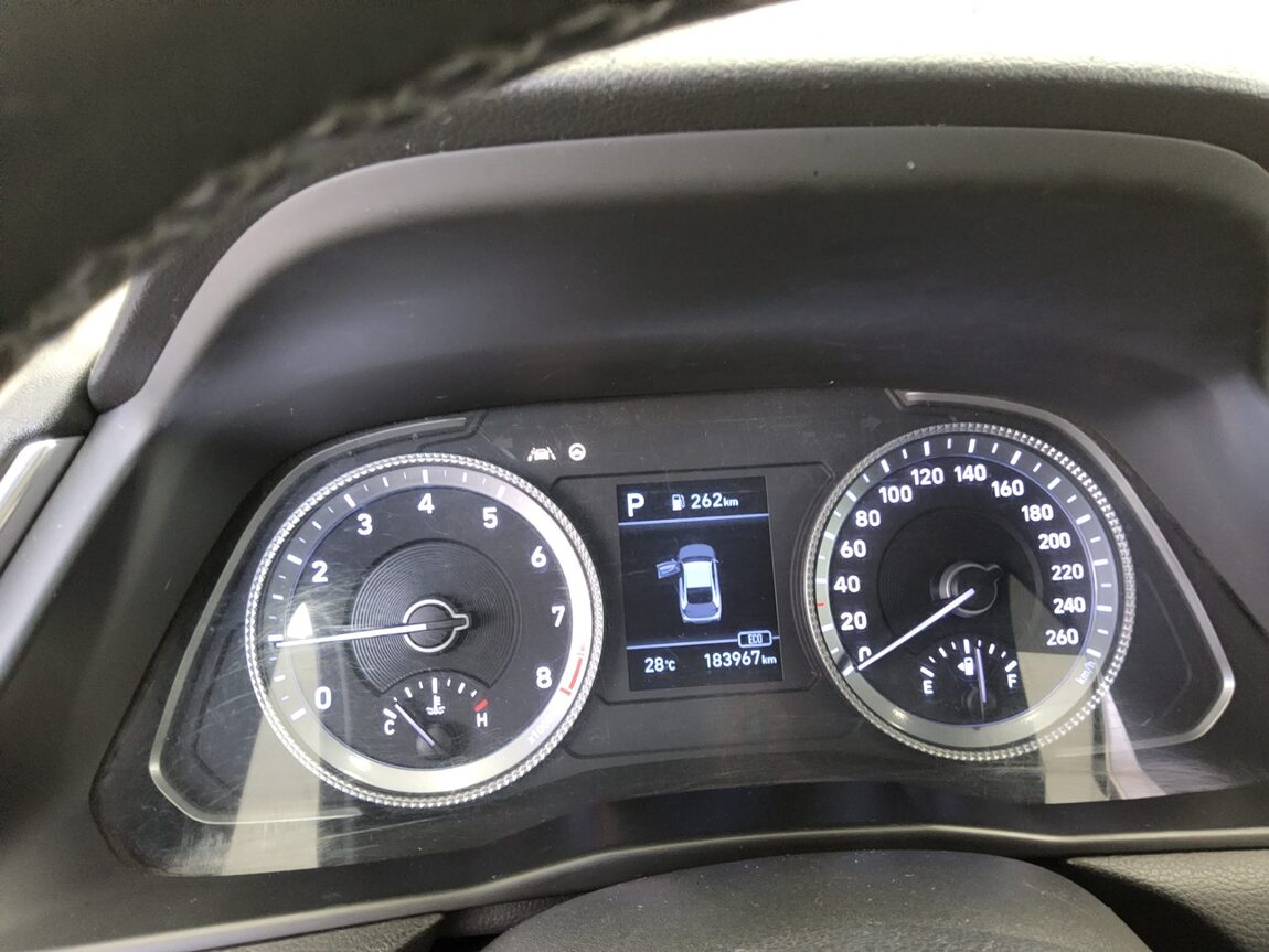 HYUNDAI SONATA (DN8) G2.0 PREMIUM 2020 - zdjęcie 9