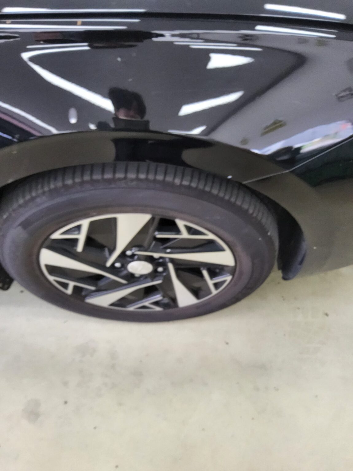 HYUNDAI THE NEW GRANDEUR IG HYBRID 2.4 HEV LE BLANC 2023 - zdjęcie 21