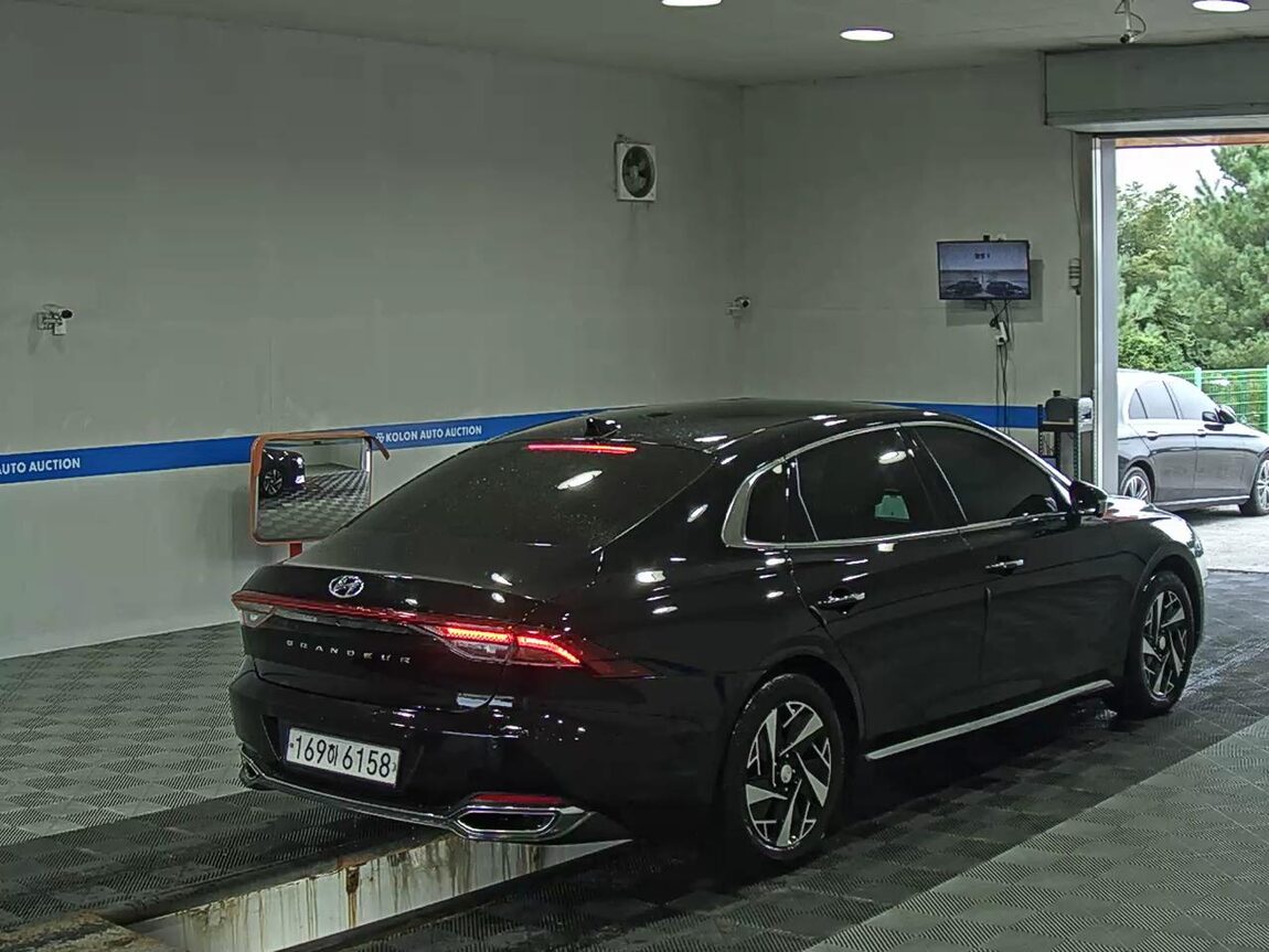 HYUNDAI THE NEW GRANDEUR IG HYBRID 2.4 HEV LE BLANC 2023 - zdjęcie 5
