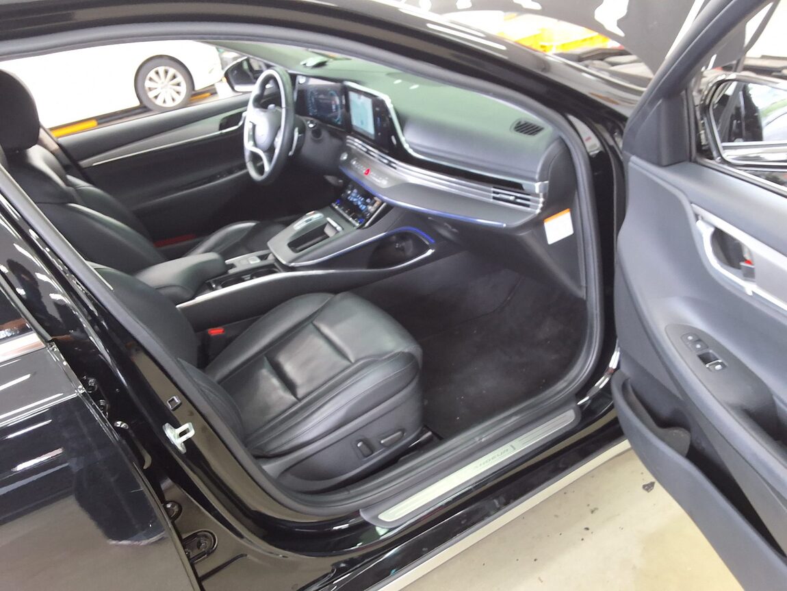 HYUNDAI THE NEW GRANDEUR IG HYBRID 2.4 HEV LE BLANC 2023 - zdjęcie 15