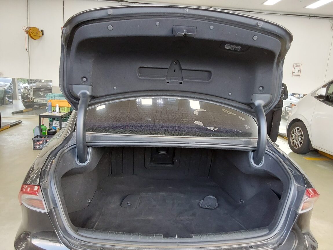 HYUNDAI THE NEW GRANDEUR IG GASOLINE 2.5 PREMIUM 2020 - zdjęcie 15