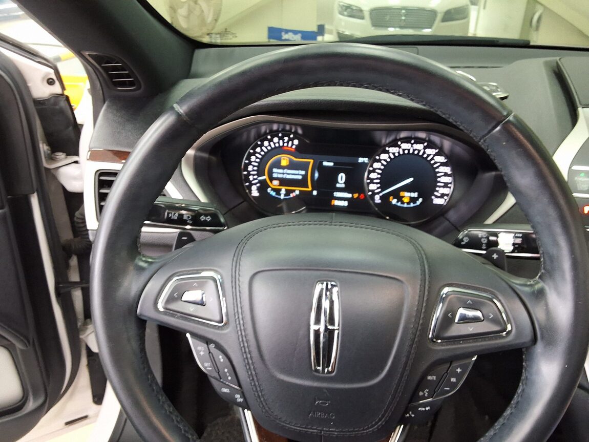 LINCOLN NEW MKZ 2.0 FWD(300A) RESERVE II 2019 - zdjęcie 23