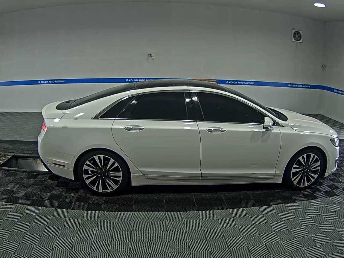LINCOLN NEW MKZ 2.0 FWD(300A) RESERVE II 2019 - zdjęcie 4