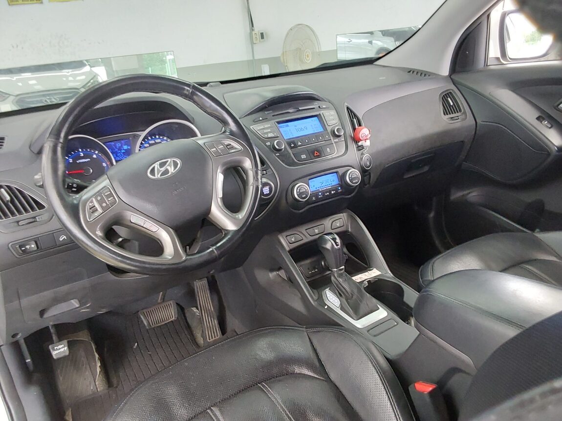 HYUNDAI NEW TUCSON ix DIESEL R2.0 2WD SMART SPECIAL 2014 - zdjęcie 11