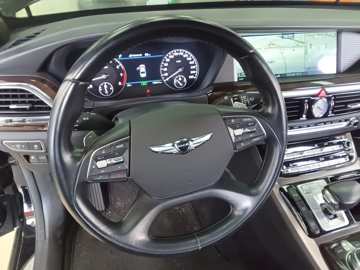 GENESIS EQ900 3.8 GDi LUXURY 2017 - zdjęcie 17