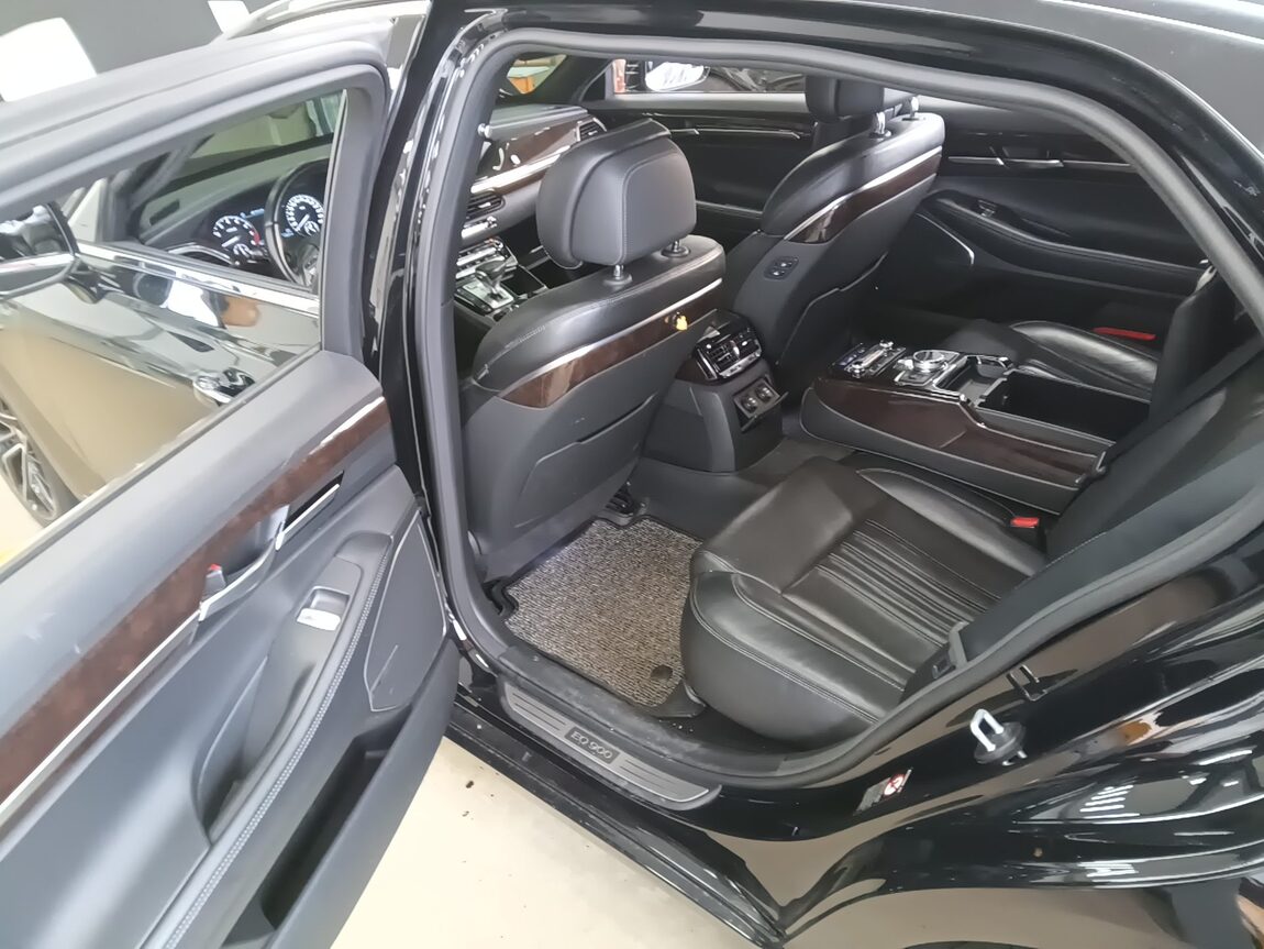 GENESIS EQ900 3.8 GDi LUXURY 2017 - zdjęcie 12