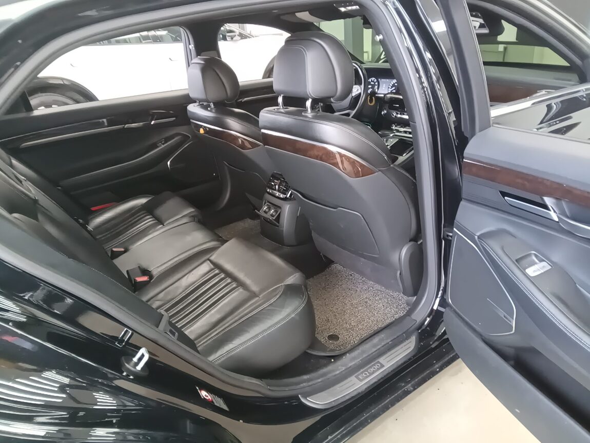 GENESIS EQ900 3.8 GDi LUXURY 2017 - zdjęcie 13