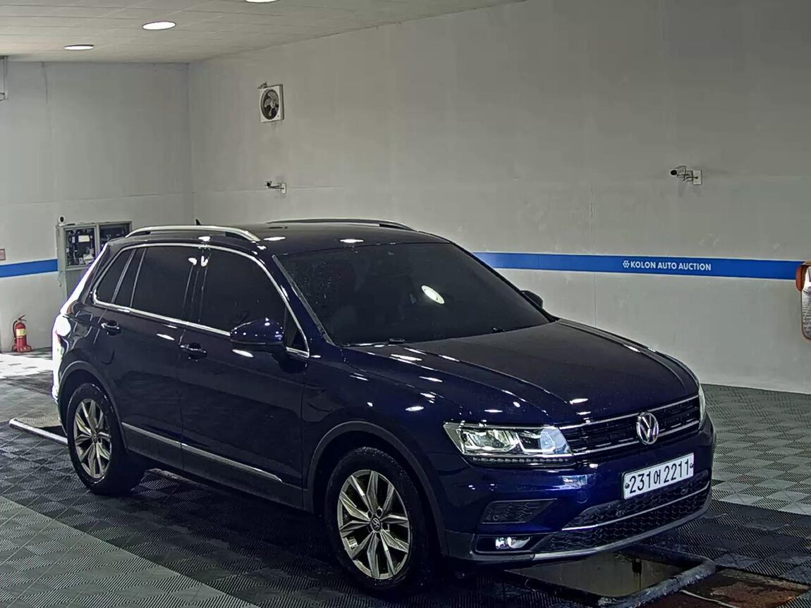 VOLKSWAGEN TIGUAN (2ND GEN) 2.0 TDI PREMIUM 2020 - zdjęcie 3