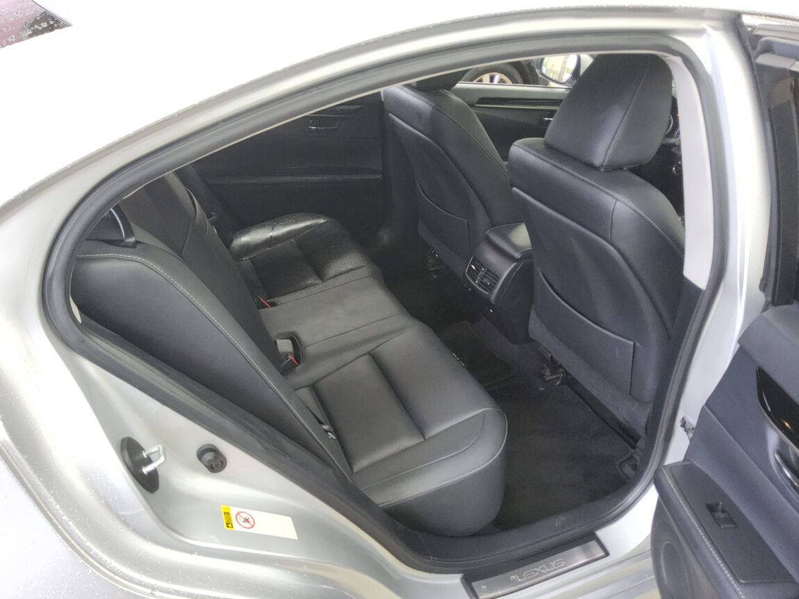 LEXUS ES (6TH GEN) 300h 2013 - zdjęcie 13
