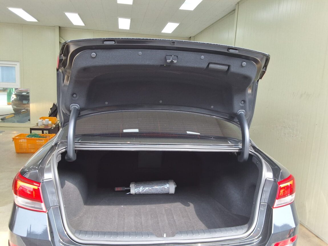 KIA NEW NEW K5 2.0 GASOLINE NOBLESSE 2020 - zdjęcie 16