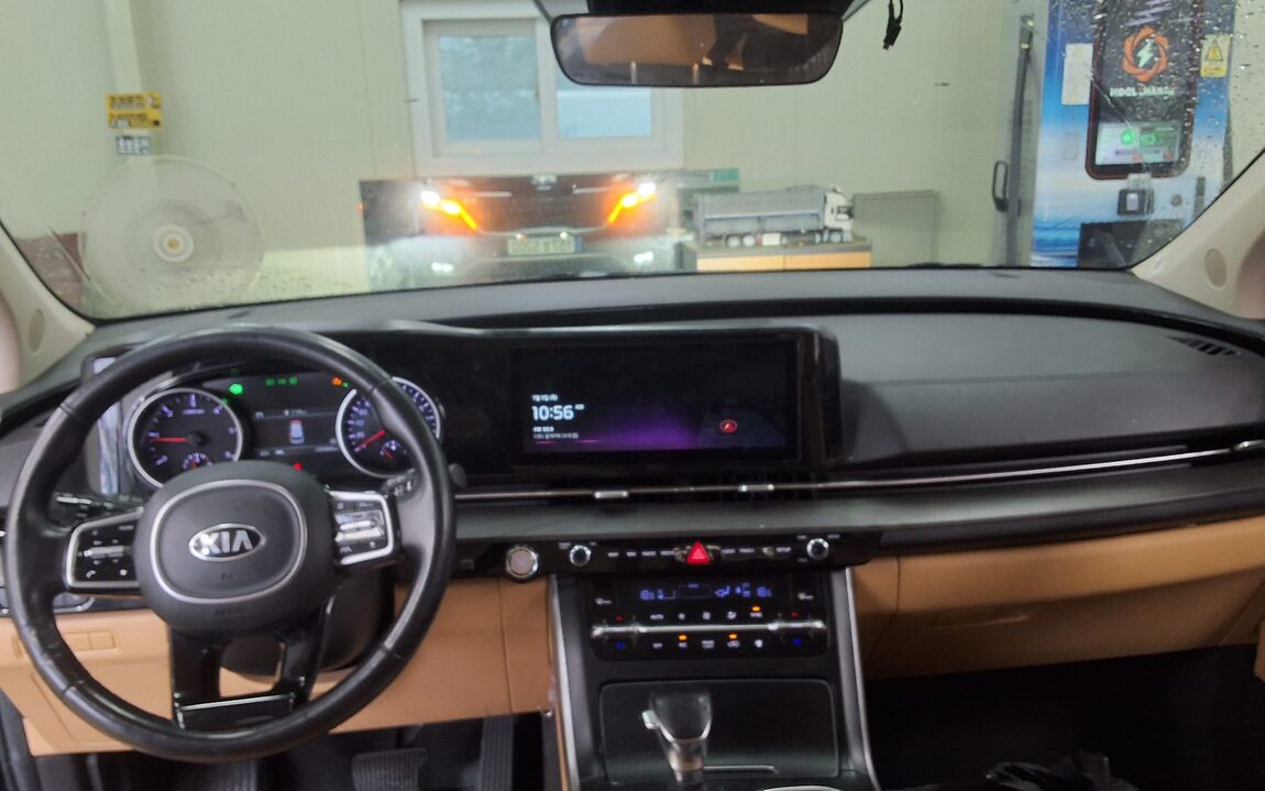 KIA NEW CARNIVAL (KA4) 9-SEATER DIESEL PRESTIGE 2021 - zdjęcie 11