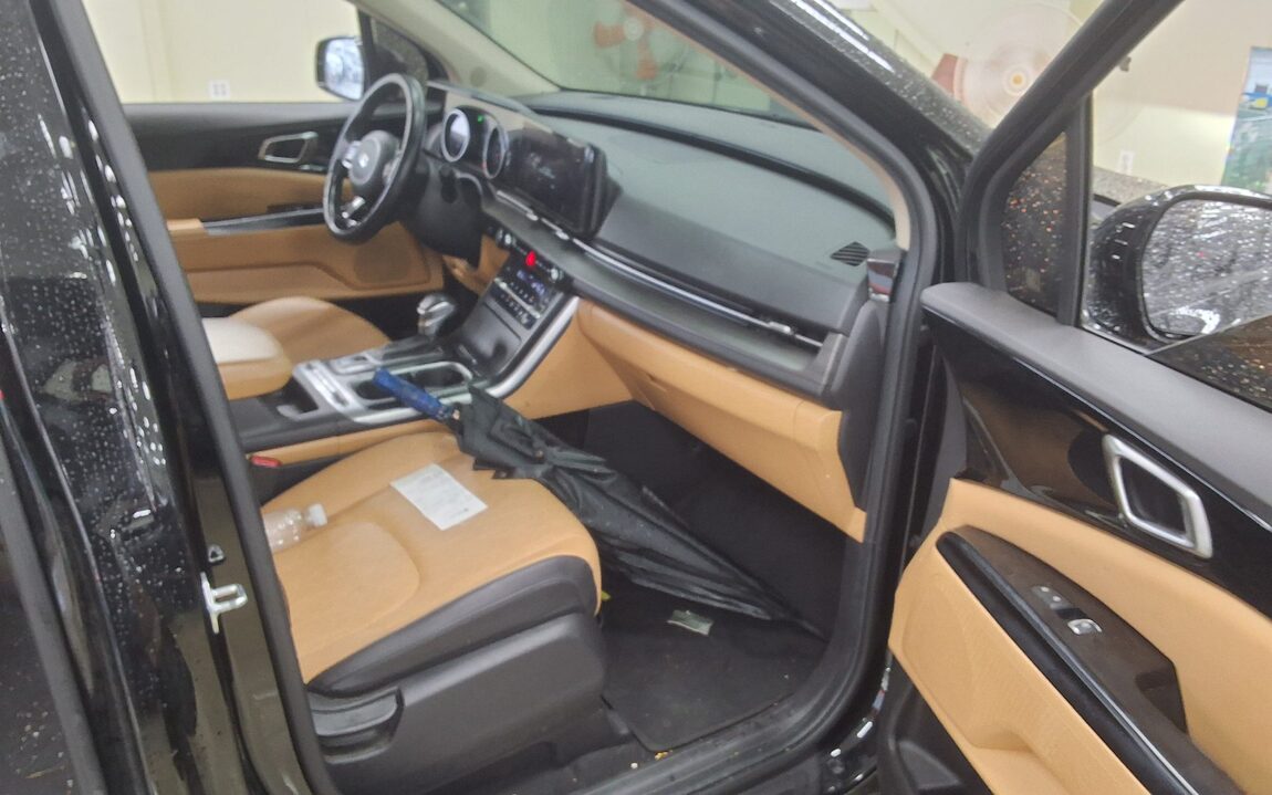 KIA NEW CARNIVAL (KA4) 9-SEATER DIESEL PRESTIGE 2021 - zdjęcie 14
