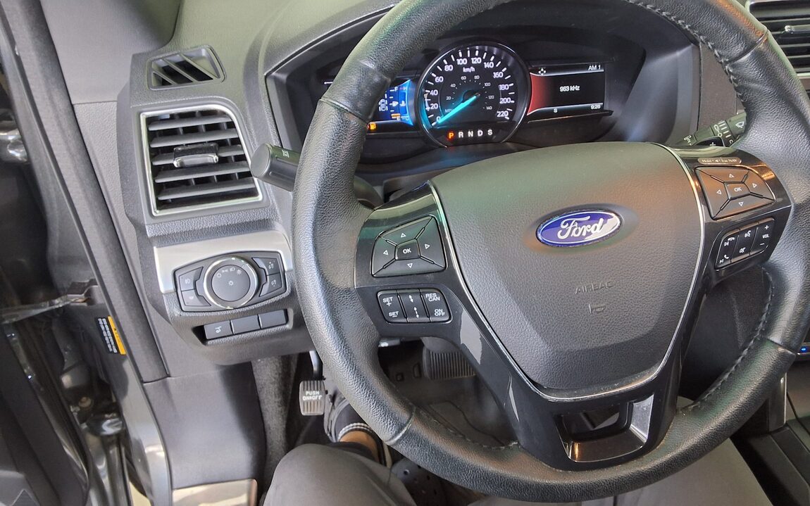 FORD EXPLORER (5TH GEN) 2.3 AWD LIMITED 2017 - zdjęcie 17
