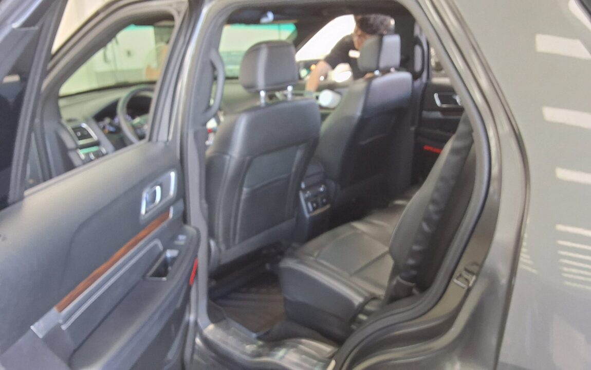 FORD EXPLORER (5TH GEN) 2.3 AWD LIMITED 2017 - zdjęcie 12