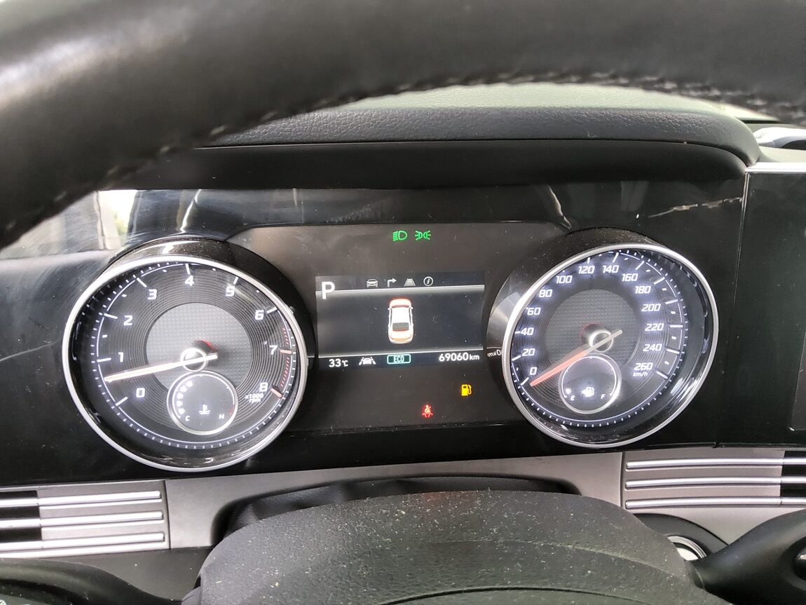 HYUNDAI THE NEW GRANDEUR IG LPi 3.0 RENTAL CAR MODERN 2022 - zdjęcie 9
