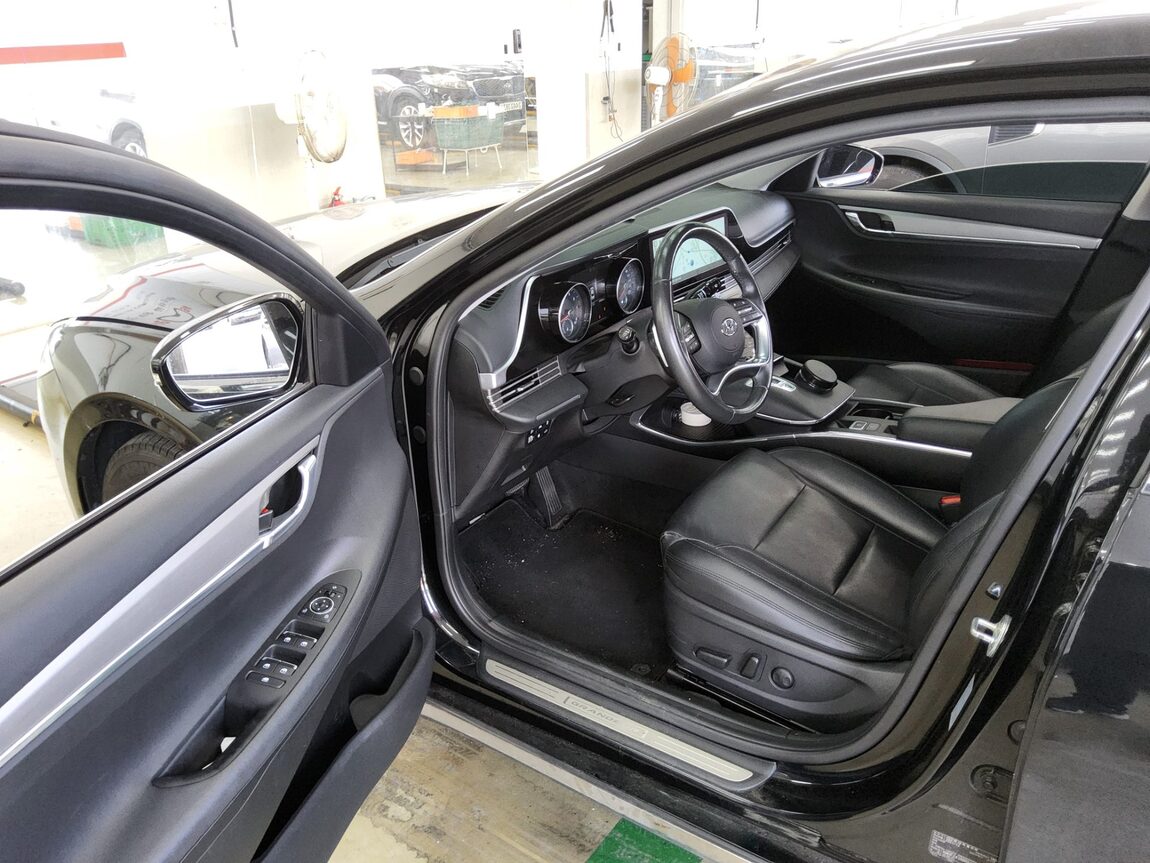 HYUNDAI THE NEW GRANDEUR IG LPi 3.0 RENTAL CAR MODERN 2022 - zdjęcie 10