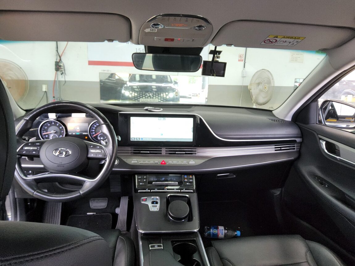 HYUNDAI THE NEW GRANDEUR IG LPi 3.0 RENTAL CAR MODERN 2022 - zdjęcie 11