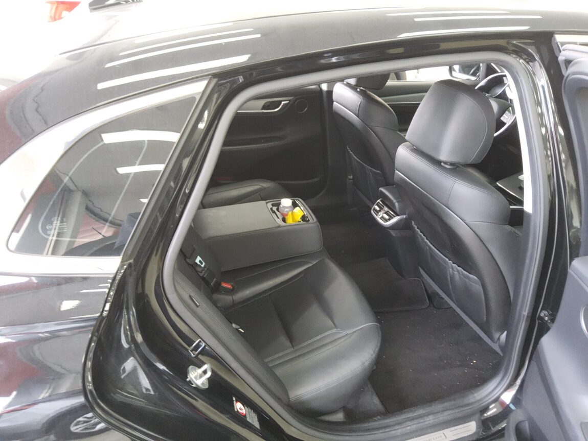 HYUNDAI THE NEW GRANDEUR IG LPi 3.0 RENTAL CAR MODERN 2022 - zdjęcie 13
