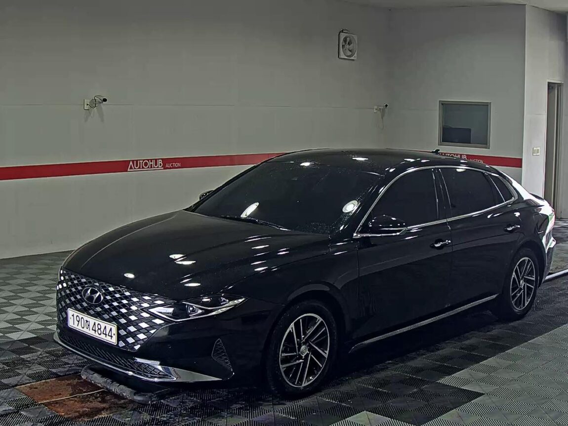 HYUNDAI THE NEW GRANDEUR IG LPi 3.0 RENTAL CAR MODERN 2022 - zdjęcie 2