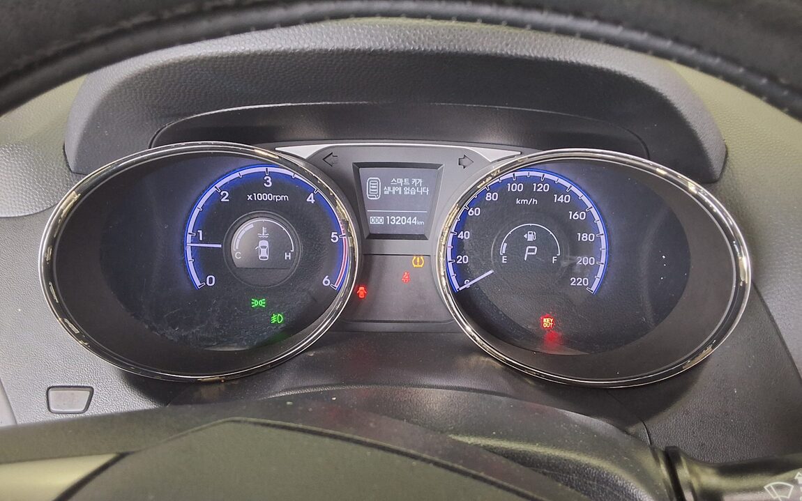HYUNDAI TUCSON ix DIESEL R20 2WD LX20 PREMIER 2013 - zdjęcie 9