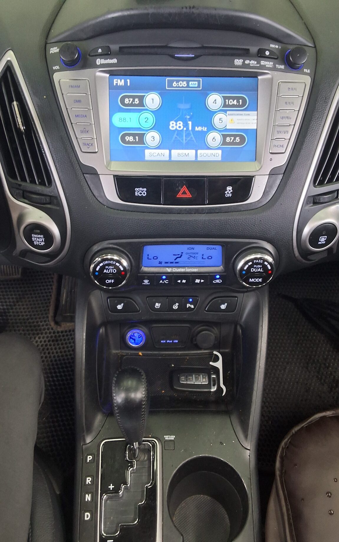 HYUNDAI TUCSON ix DIESEL R20 2WD LX20 PREMIER 2013 - zdjęcie 18