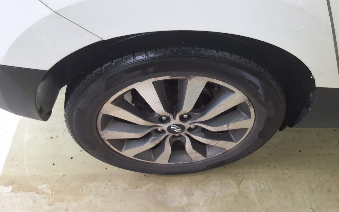 HYUNDAI TUCSON ix DIESEL R20 2WD LX20 PREMIER 2013 - zdjęcie 26