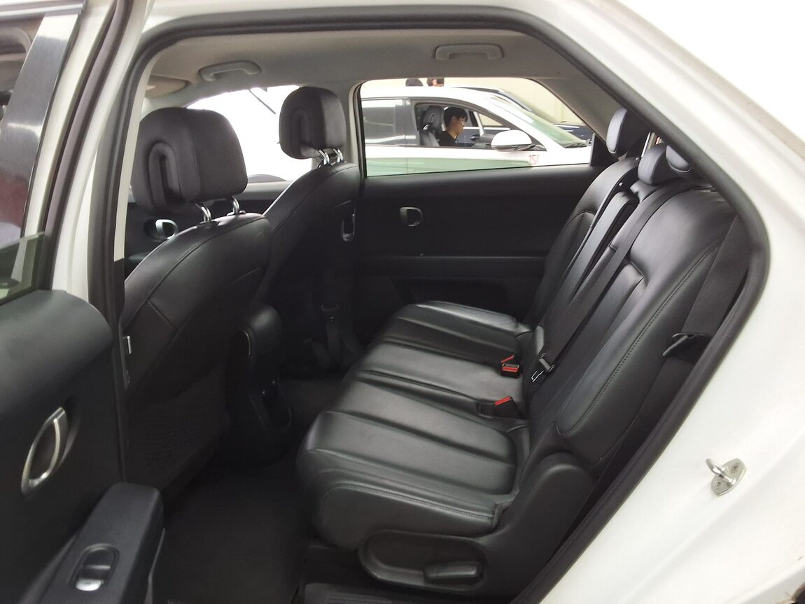 HYUNDAI IONIQ 5 EV 2WD LONG RANGE EXCLUSIVE 2022 - zdjęcie 13